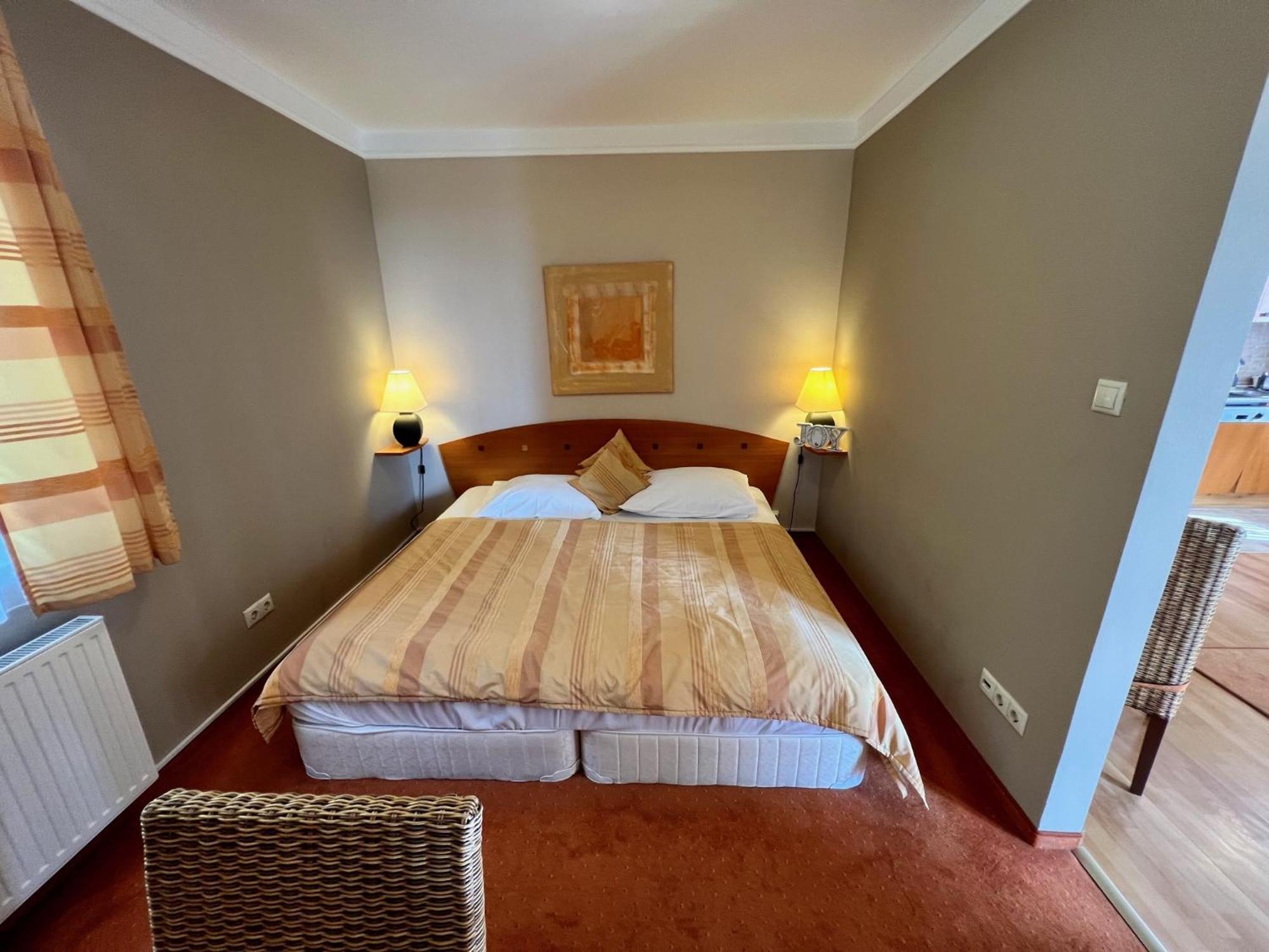 Luxus Golf Apartment Buk Ngoại thất bức ảnh